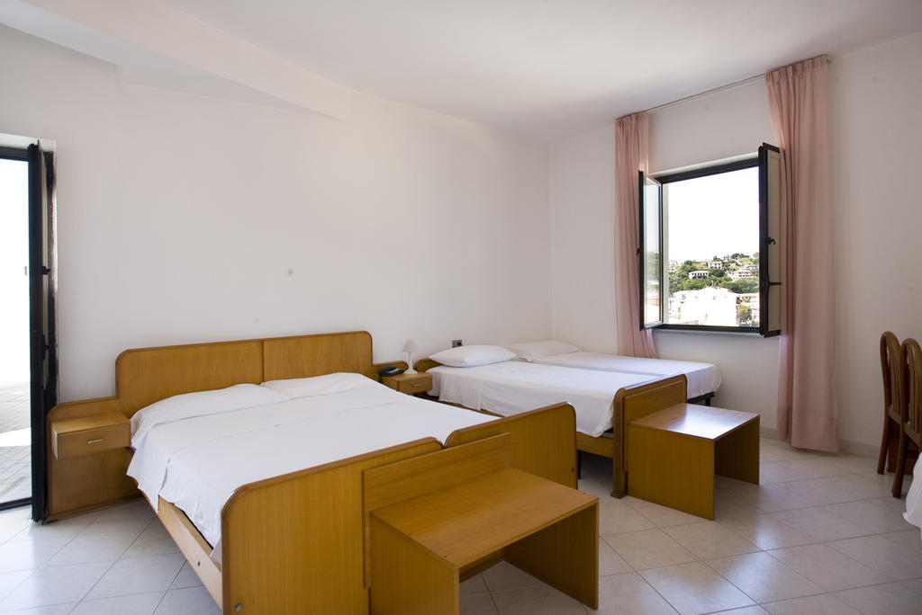 Hotel Vittoria ซาปรี ห้อง รูปภาพ